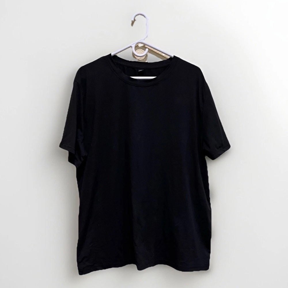 Manfinity Men Basic Solid Black Tee Shirt Size